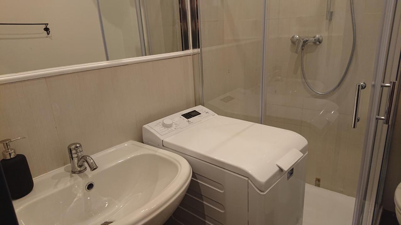 Apartamenty Nad Stonehenge Dąbrowa Górnicza Dış mekan fotoğraf