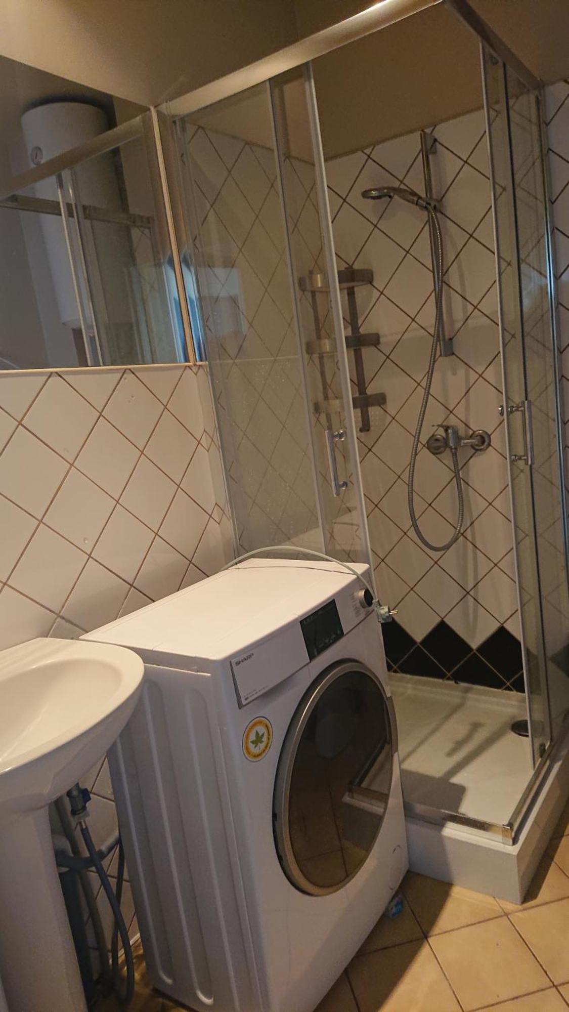 Apartamenty Nad Stonehenge Dąbrowa Górnicza Oda fotoğraf