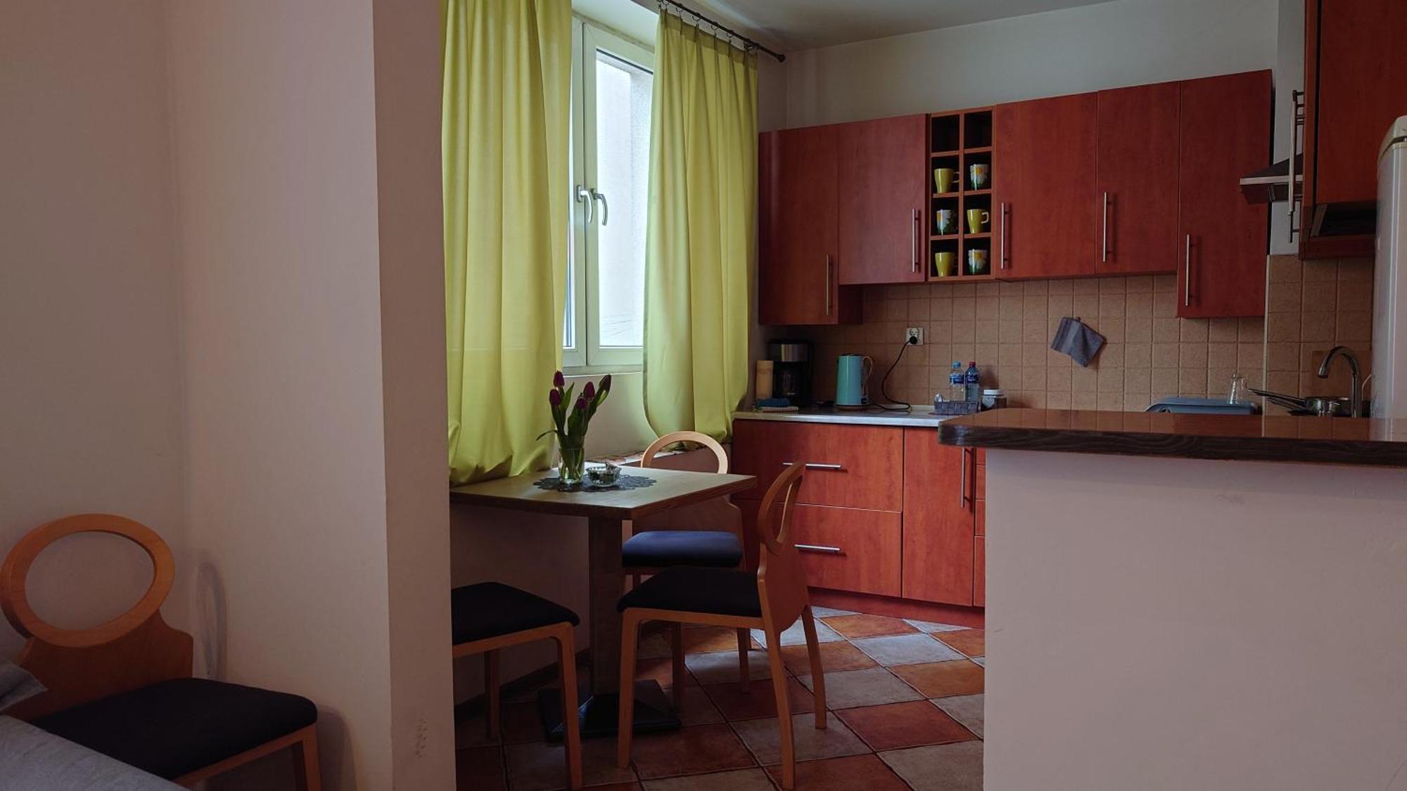 Apartamenty Nad Stonehenge Dąbrowa Górnicza Dış mekan fotoğraf